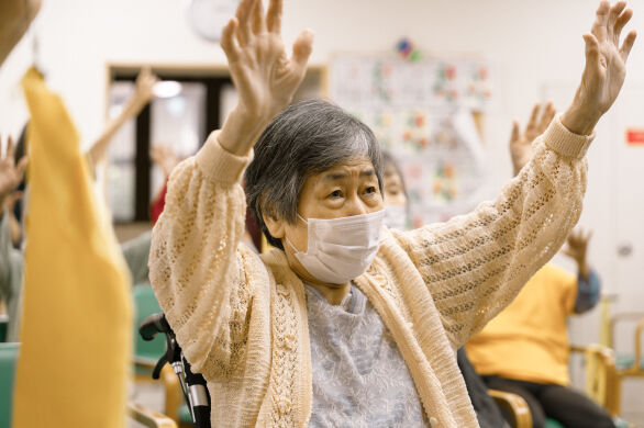 食事前の体操のイメージ